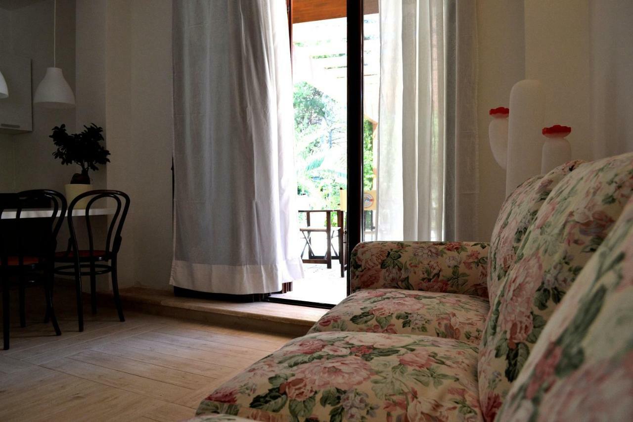 Bed and Breakfast Porticciolo Taranto Esterno foto